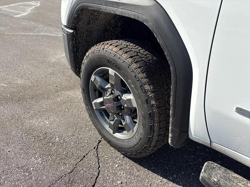 2026 GMC Sierra 2500 SLE