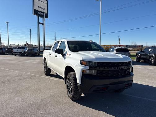 2021 Chevrolet Silverado 1500 Custom Trail Boss