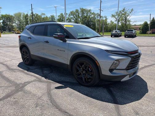 Sterling Gray Metallic 2023 Chevrolet Blazer 3LT
