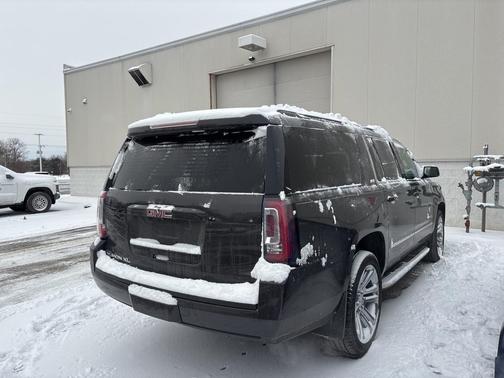 2018 GMC Yukon XL SLT