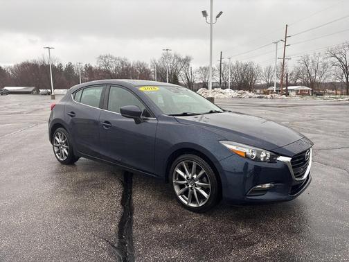2018 Mazda Mazda3 Touring