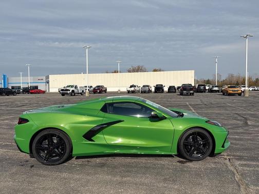 2026 Chevrolet Corvette Stingray w/1LT