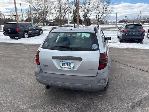 2008 Pontiac Vibe Base