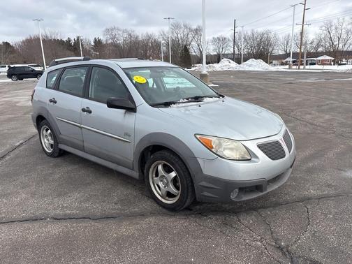 2008 Pontiac Vibe Base