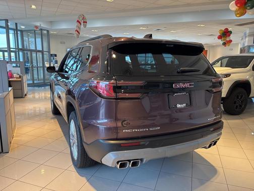 2026 GMC Acadia Elevation AWD