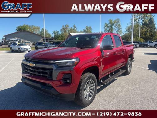 Radiant Red Tintcoat 2026 Chevrolet Colorado LT