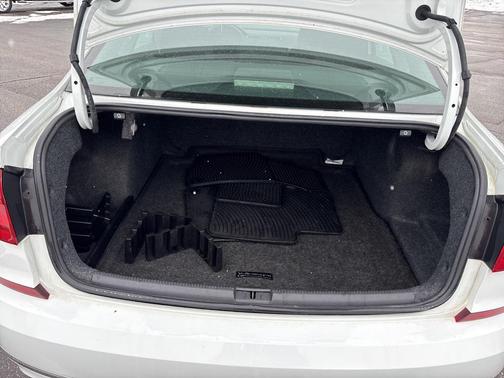 2016 Volkswagen Passat 1.8T S