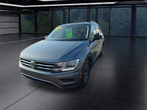 2018 Volkswagen Tiguan 2.0T SEL