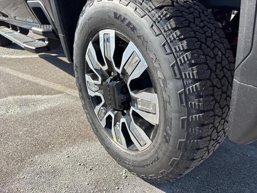 2026 GMC Sierra 2500 Denali