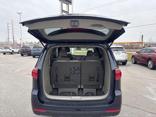 2021 Kia Sedona LX