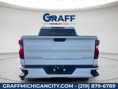 Summit White 2026 Chevrolet Silverado 1500 Custom