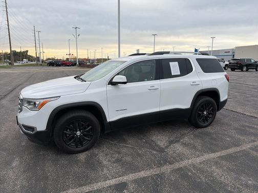 2019 GMC Acadia SLT-1