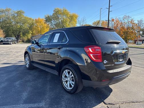 2017 Chevrolet Equinox LS