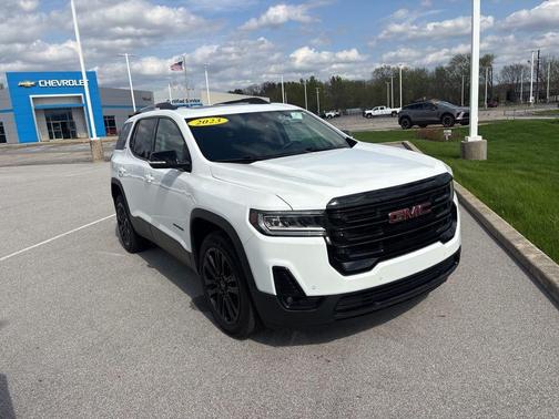 Summit White 2023 GMC Acadia AWD SLT