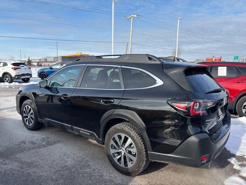 2024 Subaru Outback Premium