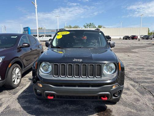 Black 2016 Jeep Renegade Trailhawk