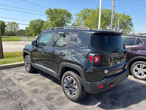 Black 2016 Jeep Renegade Trailhawk