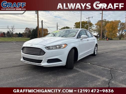 2014 Ford Fusion SE