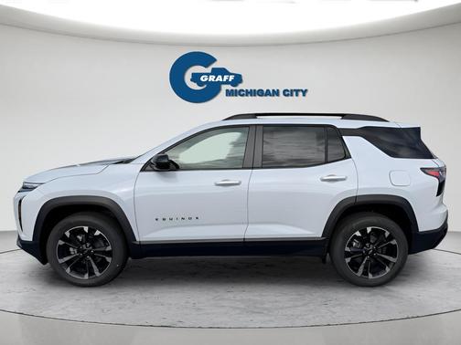 Polar White Tricoat 2027 Chevrolet Equinox AWD RS