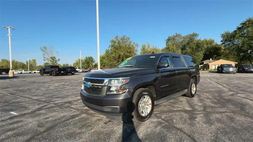 2016 Chevrolet Suburban LS