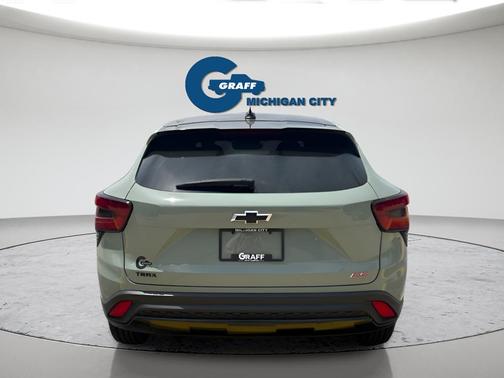 Cacti Green 2024 Chevrolet Trax FWD 1RS