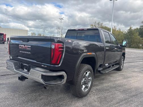 2026 GMC Sierra 2500 SLT