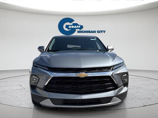 Sterling Gray Metallic 2025 Chevrolet Blazer 2LT