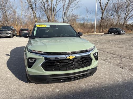 2025 Chevrolet Trailblazer LS