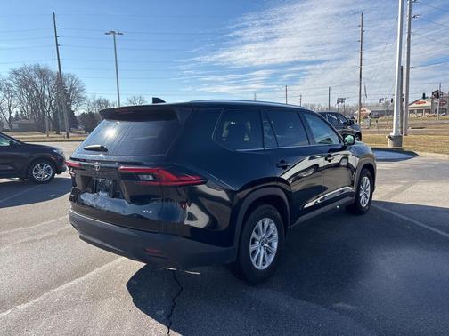 2025 Toyota Grand Highlander XLE