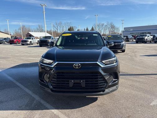 2025 Toyota Grand Highlander XLE