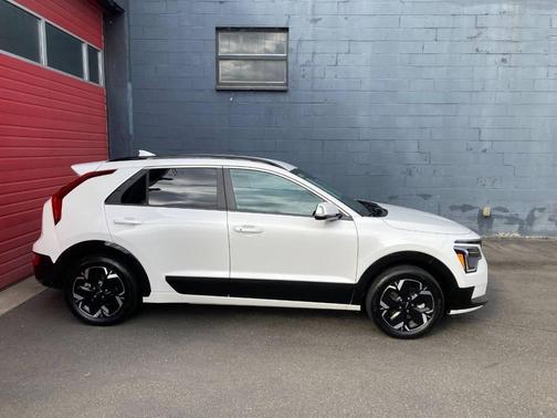 2024 Kia Niro EV Wind 4dr Crossover