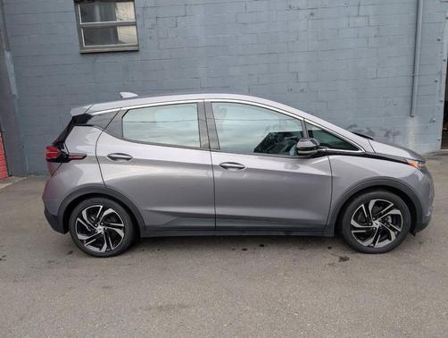 2022 Chevrolet Bolt EV 2LT 4dr Hatchback