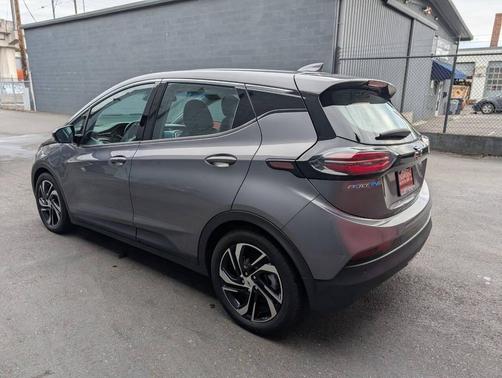 2022 Chevrolet Bolt EV 2LT 4dr Hatchback