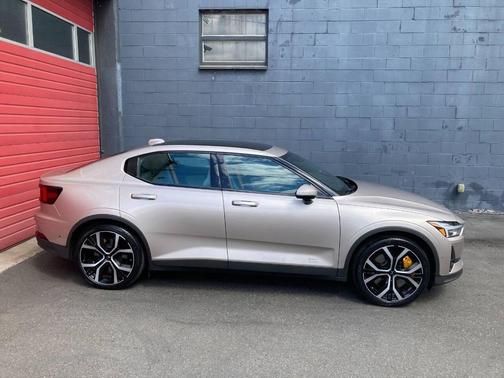 Champagne 2023 Polestar 2 Long Range Dual Motor AWD 4dr Fastback