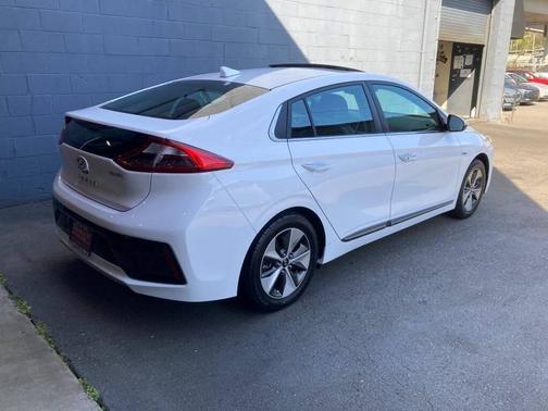 2017 Hyundai IONIQ EV Limited