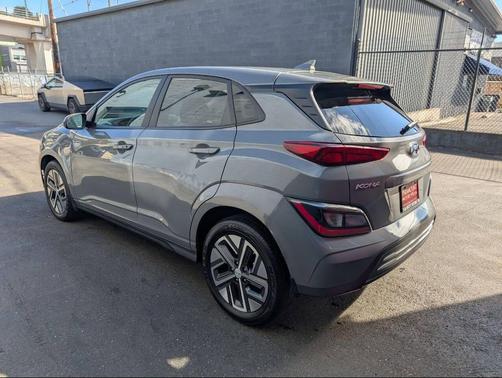 2023 Hyundai KONA EV SE 4dr Crossover
