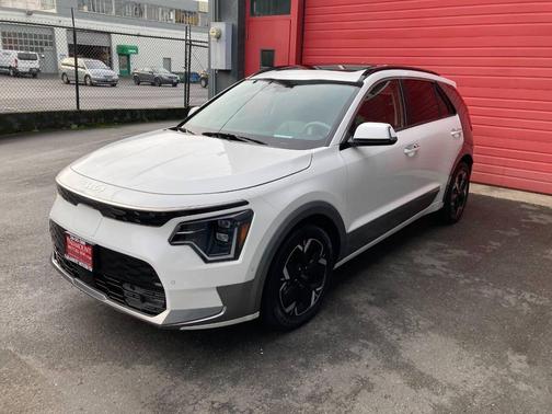 2023 Kia Niro EV Wave 4dr Crossover