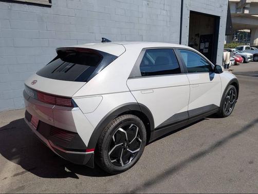 2023 Hyundai IONIQ 5 SEL