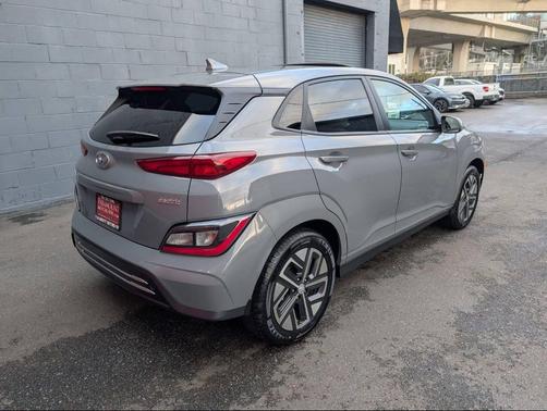 2023 Hyundai KONA EV SEL 4dr Crossover