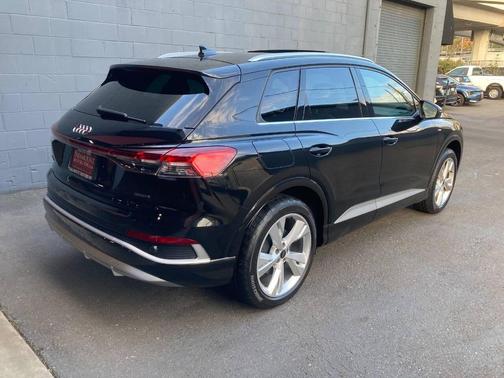 2023 Audi Q4 e-tron quattro Premium 50 AWD 4dr SUV