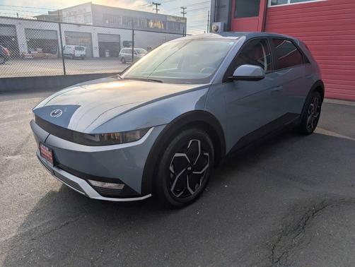 2024 Hyundai IONIQ 5 SEL