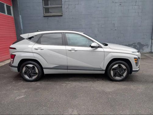 Gray 2024 Hyundai KONA EV SEL 4dr Crossover