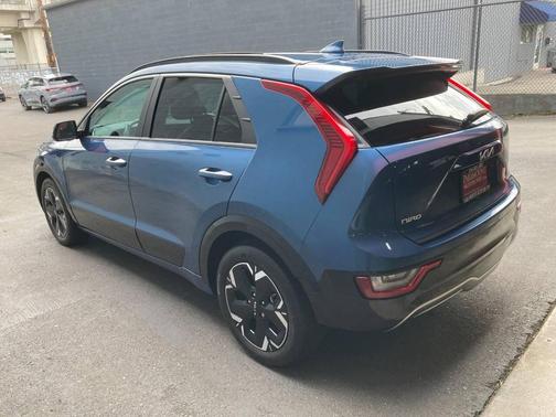 2023 Kia Niro EV Wave 4dr Crossover