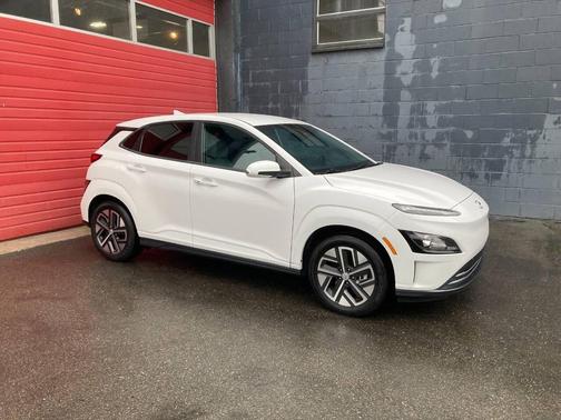 2023 Hyundai KONA EV SE 4dr Crossover