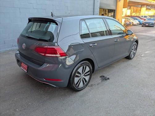 2019 Volkswagen e-Golf SE