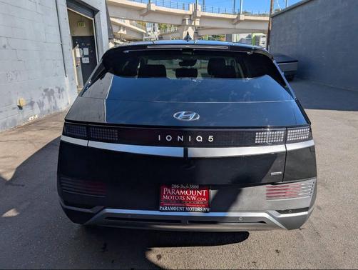 2024 Hyundai IONIQ 5 SEL