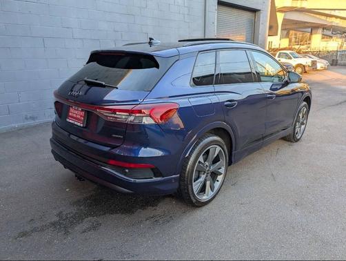 2023 Audi Q4 e-tron quattro Premium Plus 50 AWD 4dr SUV