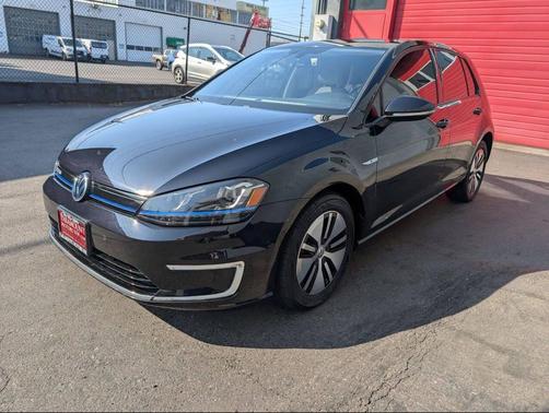 2016 Volkswagen e-Golf SEL Premium