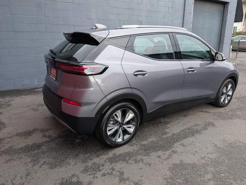 2022 Chevrolet Bolt EUV LT 4dr Hatchback