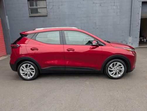 Red 2023 Chevrolet Bolt EUV LT 4dr Hatchback